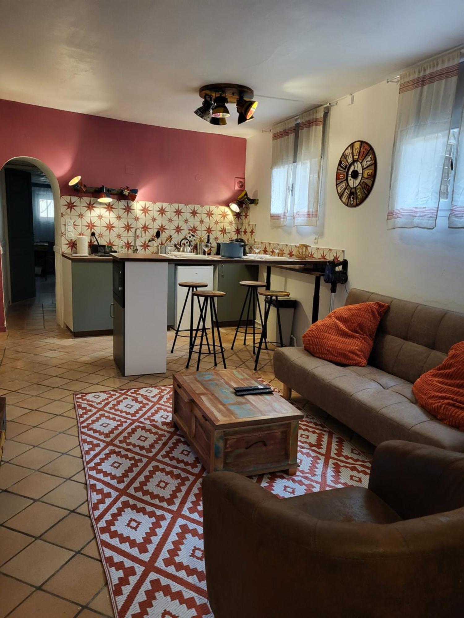 2 Pieces Avignon Intramuros Place Pie Extérieur photo